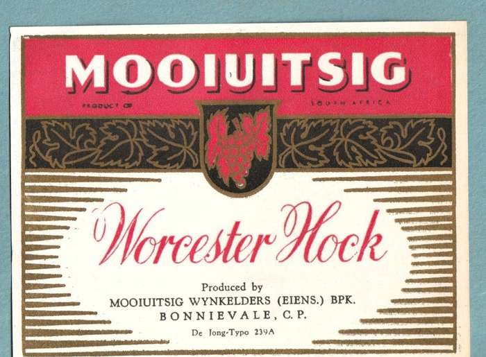 4 x Vintage Wine Bottle Labels. Mooiuitsig White Frontignac, Constantia Muscadel, Worcester Hock