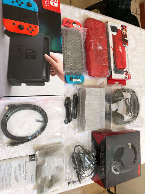 Nintendo Switch Console and accessories ***NO RESERVE - Brand New Condition***
