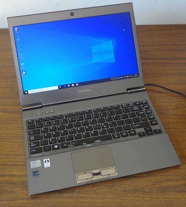 [BARGAIN] TOSHIBA PORTEGE Z930, i7 3RD GEN, 256GB SSD, 4GB RAM, 13.3 INCH,  3G, WIN 10 PRO,  ETC