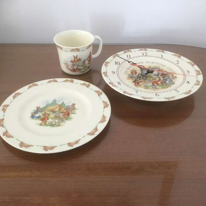 Royal Doulton bunnykins teaching clock & plate ,cup