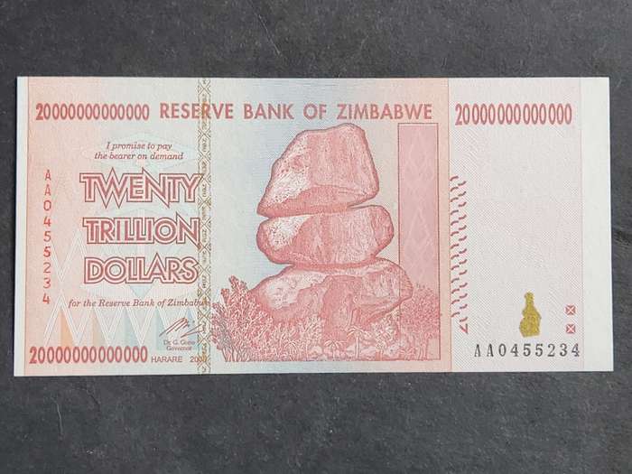 Reserve Bank of Zimbabwe 20 Trillion Dollars Harare 2008 AA series BU - as per photograph