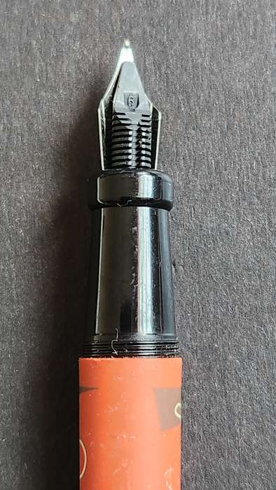 Sergio Tacchini Fountain Pen needs ink(needs refill) - as per photograph