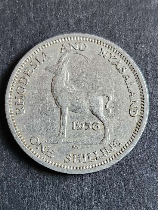 Rhodesia and Nysaland 1 Shilling 1956 - as per photograph