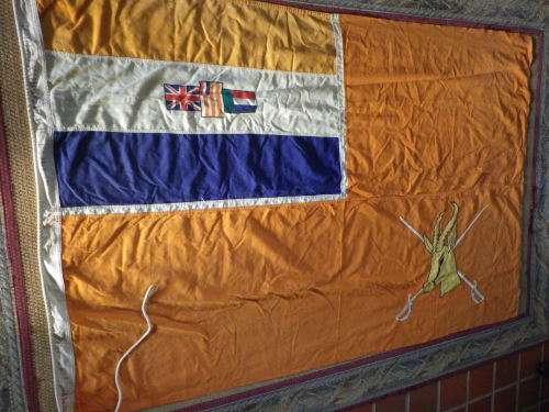 SADF -EARLY ARMY FLAG -STANDARD SIZE (180 CM X 120 CM)  BORDER WAR PERIOD   (Z3161)