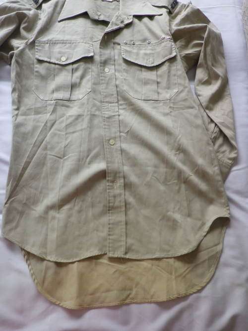 RHODESIAN ARMY -"SANDS" TROUSERS + SHIRT WITH RAR SHOULDER TITLES - BELONGED TO EX RAR MEMBER (3274)