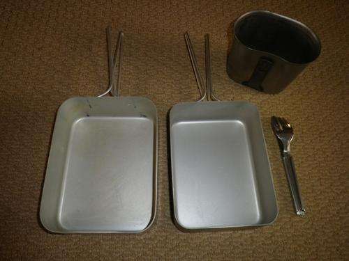 SOUTH AFRICA  - SADF ISSUE MESS TINS +CUTLERY