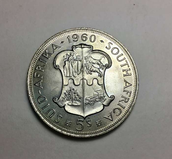 R1 start!!!!***1960 Ungraded FIVE SHILLINGS ***