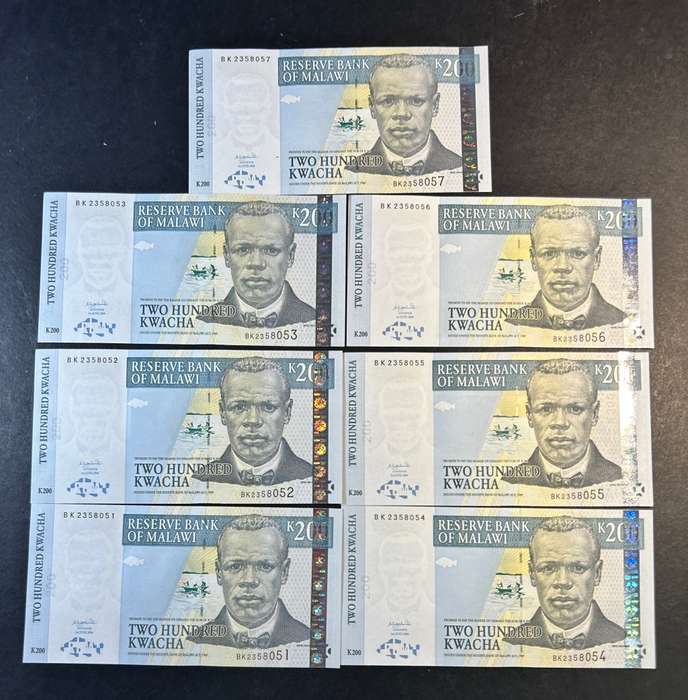 Malawi 200 Kwacha note x 7