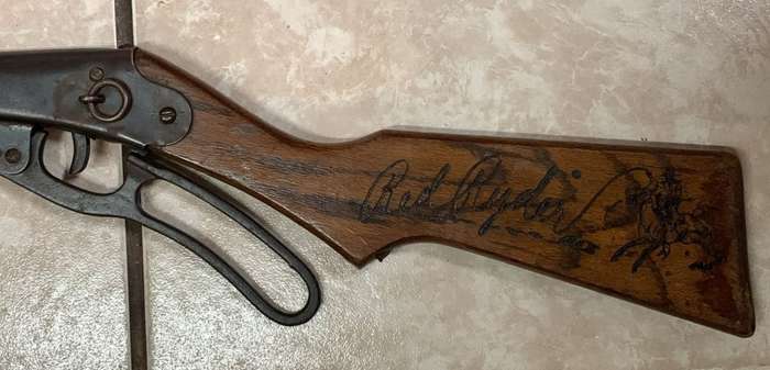 Vintage Daisy Red Ryder No 111 Model 40 Air Rifle - Not Tested