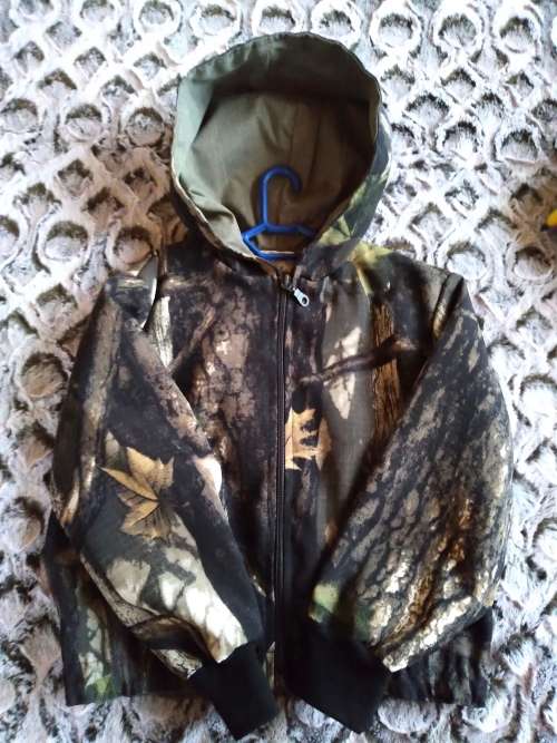 Camo  Jacket with Zip Front Opening.- Fully Lined (3 years)