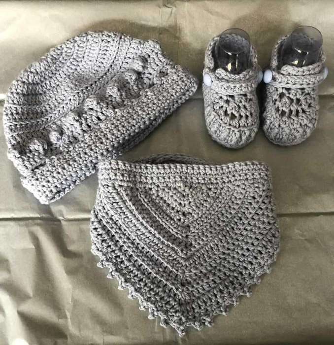 CROCHET BIB, BOOTIES, BEANIE SET - NEWBORN - 2 MONTHS