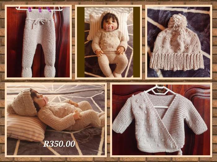 KNITTED BABY SET - 0 TO 3 MONTHS