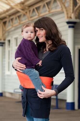 SAVE YOUR BACK!! Award Winning Child Carrier.... Hippychick Hipseat