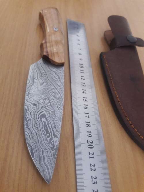 Handmade DAMASCUS Steel Hunting Knife with Wooden handle scales. NEW DESIGN !!!!!