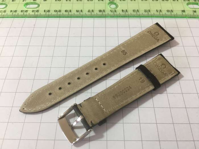 Omega 19mm black leather gents watch strap