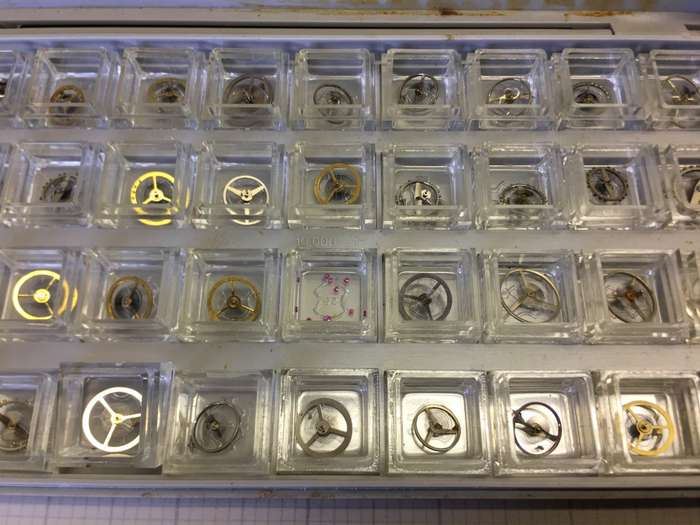 Watch parts - balance complete - 40 pieces