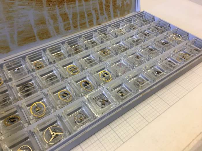 Watch parts - balance complete - 40 pieces