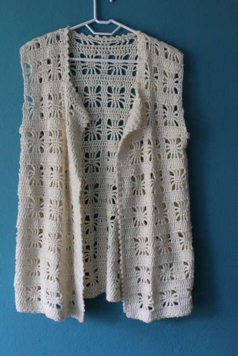Vintage Cream Knit Crocheted-Style Pullover (Large / XL)