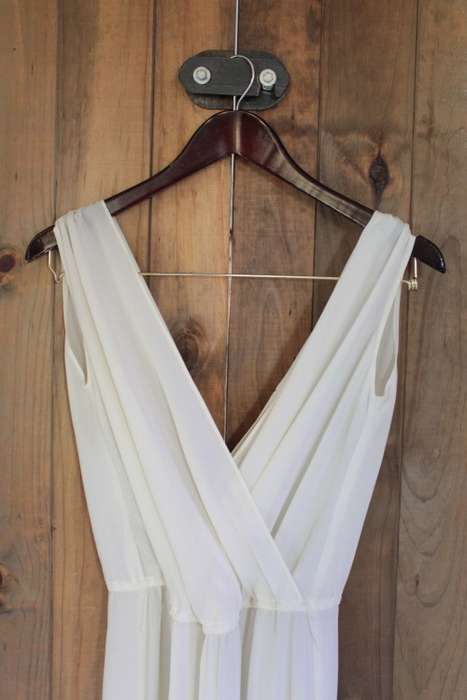 Vintage Grecian Style Sleeveless Dress (Medium / Large) Semi sheer