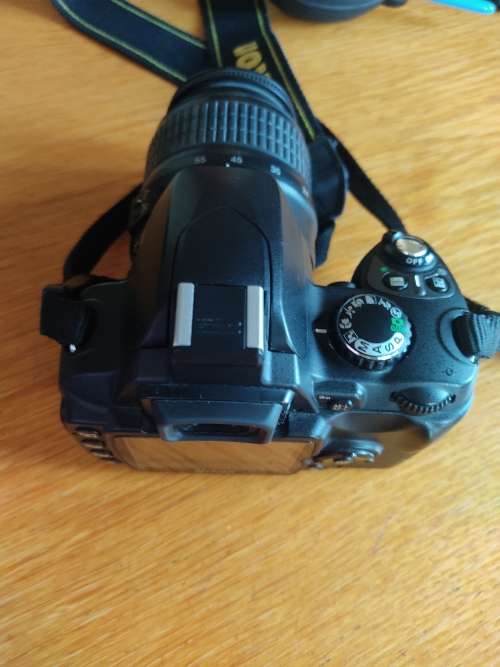 Nikon D40 DSLR Camera