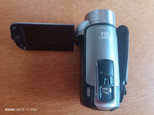 Canon HF-R106 Camcorder