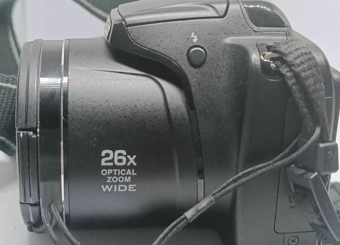 Nikon Coolpix L320 - 16MP - 26x Zoom - Digital Camera