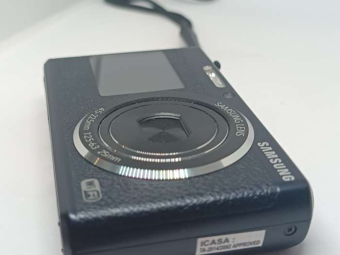 Samsung DV180F - 16.2MP - 5x Zoom - Smart Wifi Digital Camera