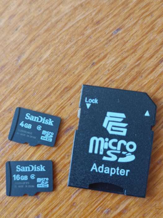 Micro SD Adapter SanDisk 16GB + 4GB