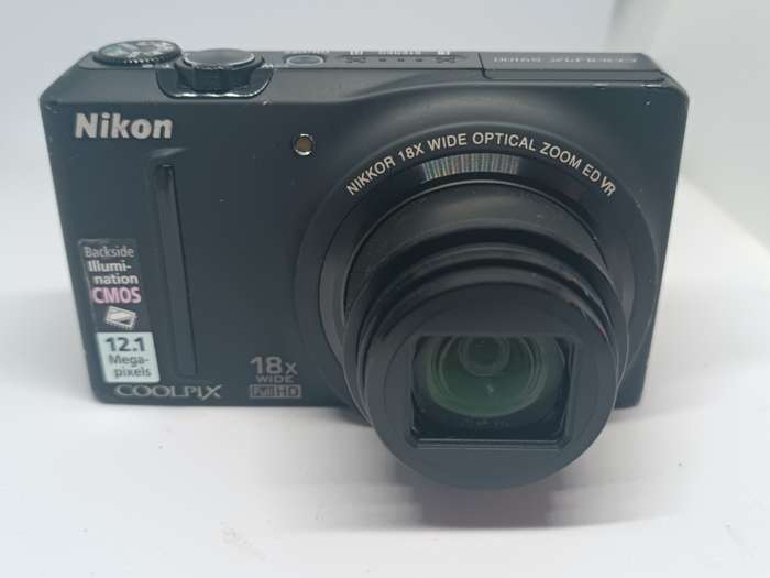 Nikon Coolpix S9100 - 12.1MP - 18x Zoom - Digital Camera