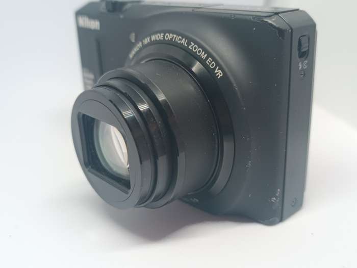 Nikon Coolpix S9100 - 12.1MP - 18x Zoom - Digital Camera