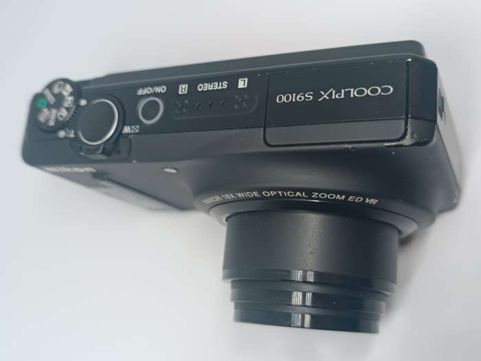 Nikon Coolpix S9100 - 12.1MP - 18x Zoom - Digital Camera