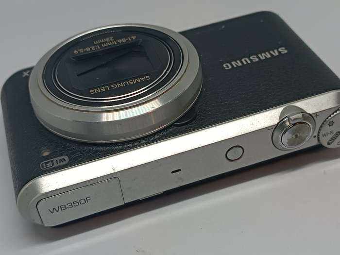 Samsung WB350F - 16.3MP - 21x Zoom - Smart Wifi Digital Camera