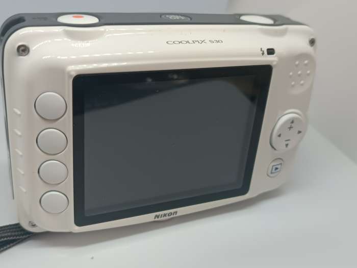 Nikon Coolpix S30 - 10MP - 3x Zoom - Waterproof Digital Camera