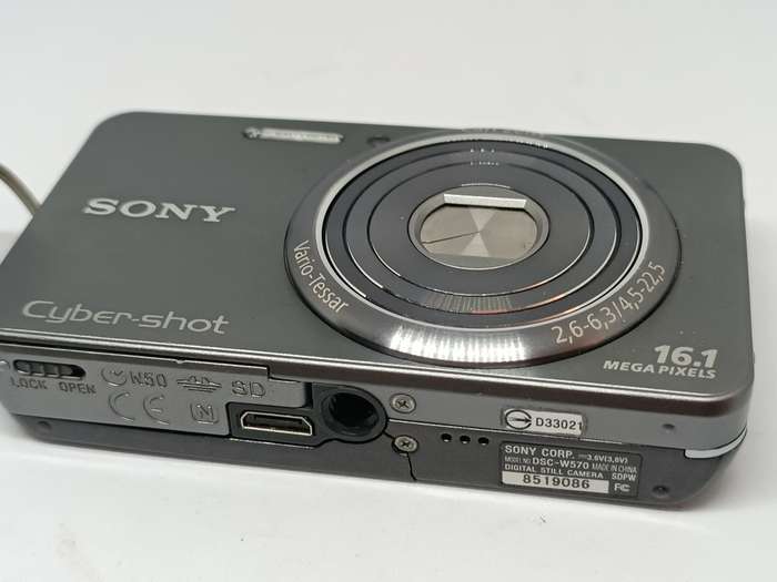 Sony Cyber-shot DSC W570 - 16.1MP - 5x Zoom - Digital Camera