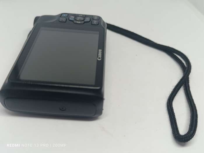 Canon PowerShot A2200 - 14.1MP - 4x Zoom - Digital Camera