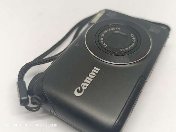 Canon PowerShot A2200 - 14.1MP - 4x Zoom - Digital Camera