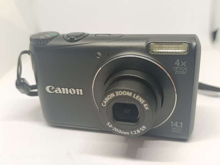 Canon PowerShot A2200 - 14.1MP - 4x Zoom - Digital Camera
