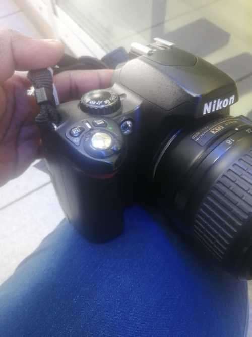 Nikon D40X DSLR