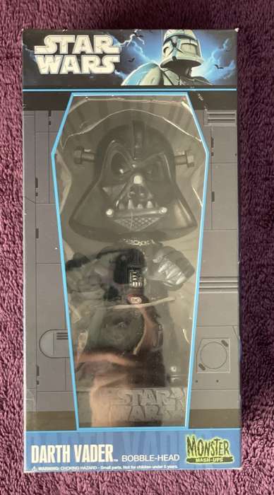 Funko Star Wars 2010 Monster Mash-Ups Darth Vader Bobble-Head