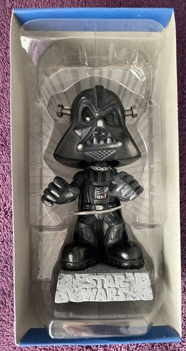 Funko Star Wars 2010 Monster Mash-Ups Darth Vader Bobble-Head