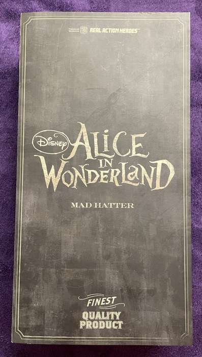 Alice in Wonderland: Mad Hatter Real Action Heroes Figure