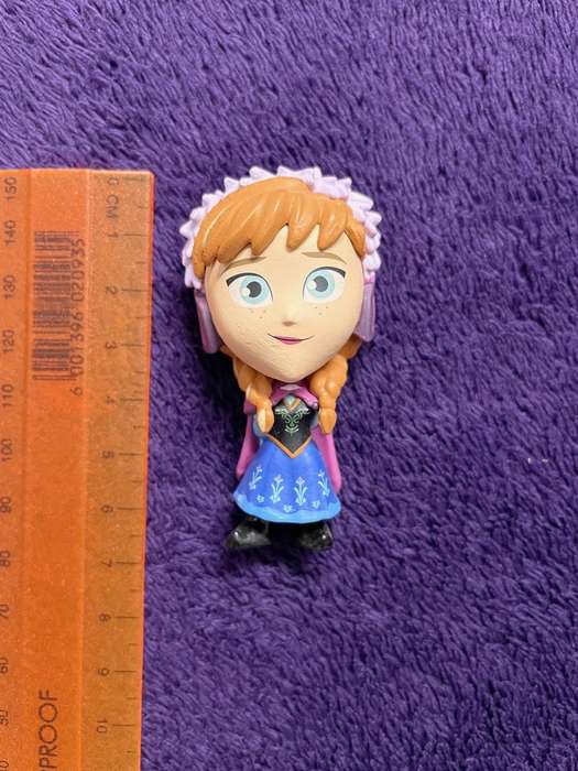 Frozen Funko Mini Winter Anna Disney Pixar Vinyl Figure