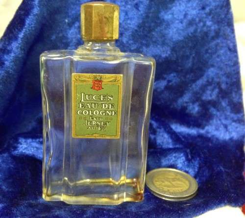 1 X PERFUME BOTTLE-EMPTY *LUCES*LOOK At My BUY NOW LISTINGS NO WAITING
