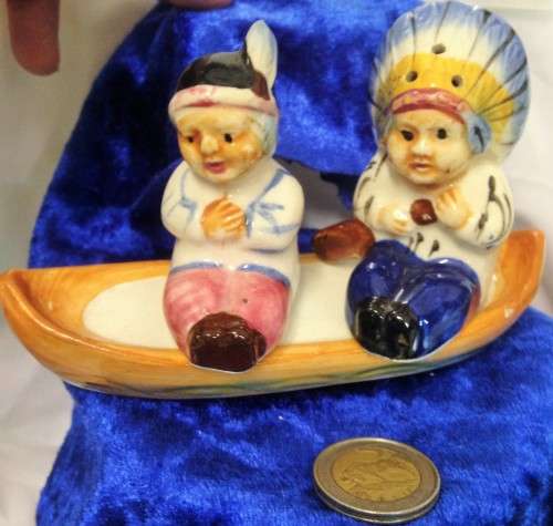 2 BEAUTIFUL-VERTEX GOLDCASTLE- BONE CHINA SALT & PEPPER POT-RED INDIANS IN CANOE
