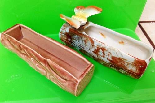 2 ASSORTED CERAMIC VASE  1 WADE England LOOK At My BUY NOW LISTINGS NO WAITING