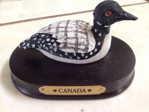 DUCK FIGURINE -ON Wood Plinth `CANADA` ceramic LOOK At My BUY NOW LISTINGS NO WAITING