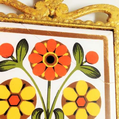 TRIVET CAST METAL *TILE repair*GREAT COUNTRY HOME DECOR*L@@KatMy*BUYNow*NO WAITING