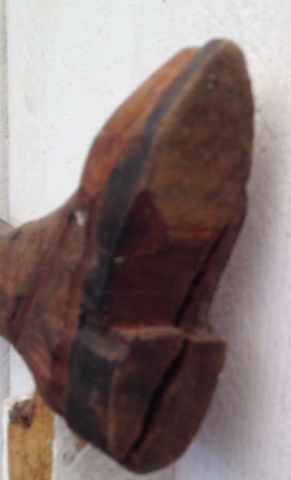 Walking Stick Man Facial details +boot bottom hand carved Look at my Buy Now listings No Waiting