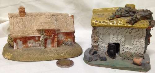 In style of Lilliput Lane English Cottage x2 figurines one1987LOOK At My BUY NOW listings NO WAITING