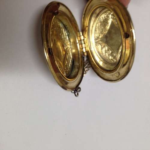 LOCKET+CHAINhasMIRROR plate Loss No Catch Look at My BUY NOW Listings NO WAITING